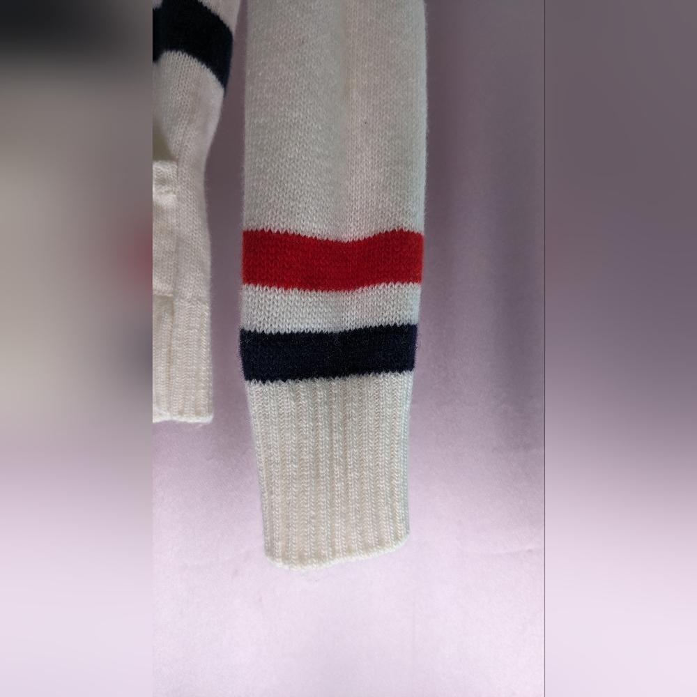 DIOR Knit Pullover. - Picture 5 of 7